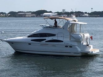 38' Cruisers Yachts 2006 Yacht For Sale